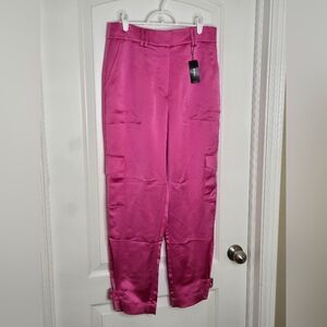 134. Express Super High Rise Satin Cargo Pants – Pink – Size 8R – NWT